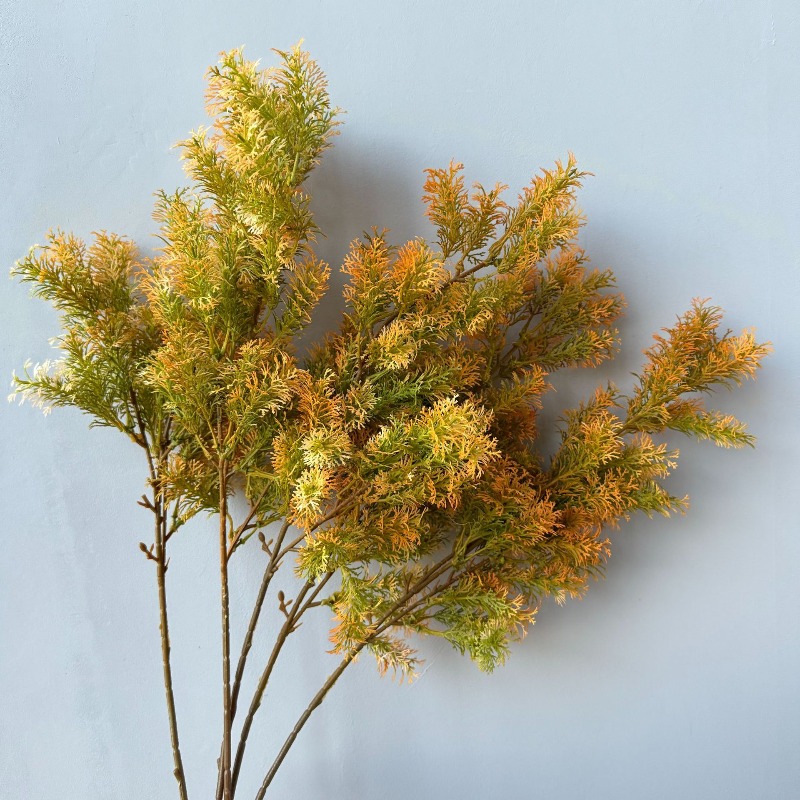 Desk Setup Plants - Branches de pin artificielles colorées, simulation