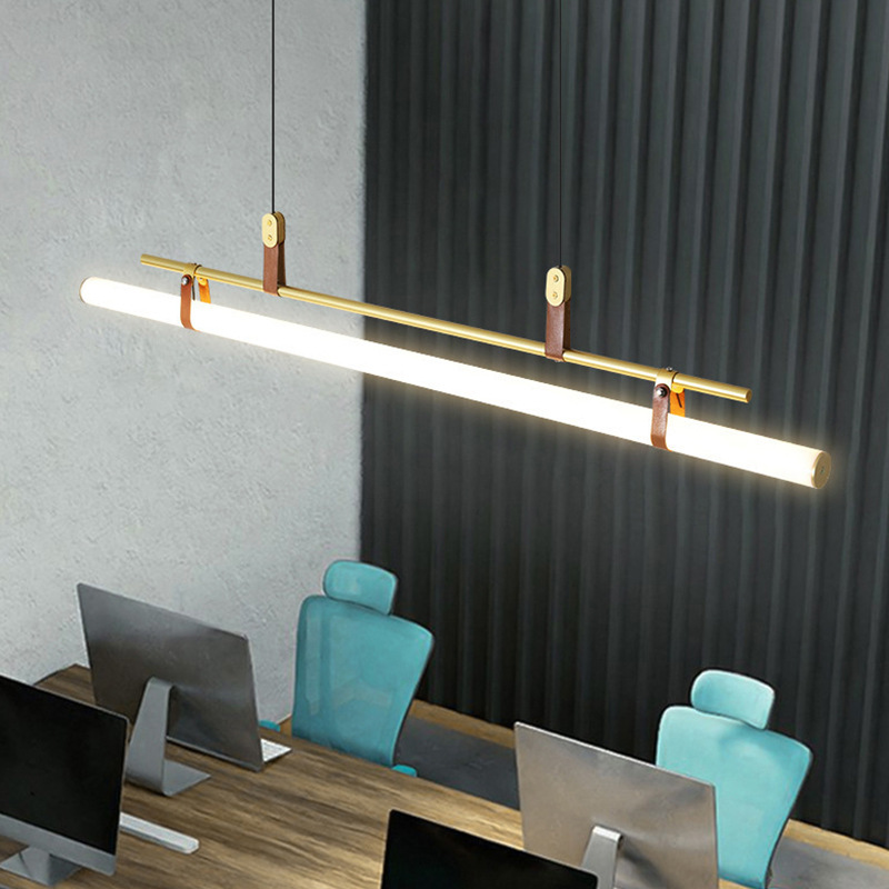 Lampe suspendue LED longue et  - Desk Setup Minimalist avis et prix